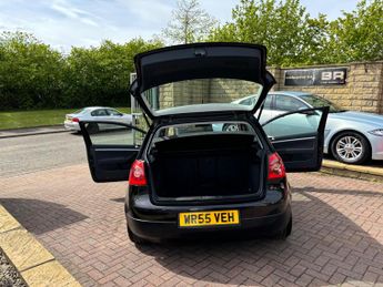 Volkswagen Golf 2.0 TDI GT 3dr