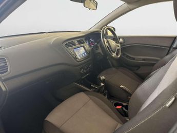 Hyundai i20 1.2 SE Launch Edition Hatchback 5dr Petrol Manual Euro 6 (s/s) (