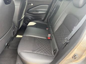 Nissan Juke 1.0 DIG-T Tekna DCT Auto Euro 6 (s/s) 5dr