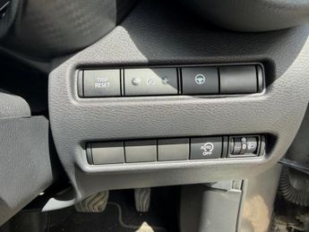 Nissan Juke 1.0 DIG-T Tekna DCT Auto Euro 6 (s/s) 5dr
