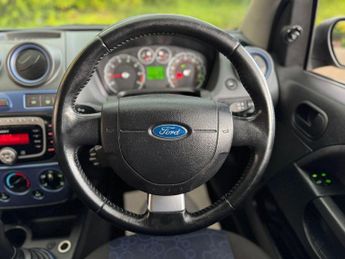 Ford Fiesta 1.4 Zetec Blue Edition 5dr
