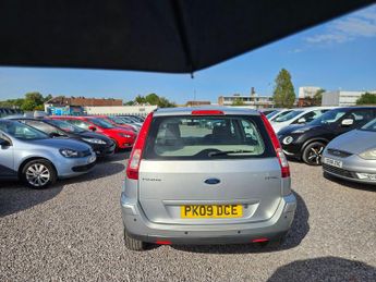 Ford Fusion 1.6 Zetec Climate 5dr