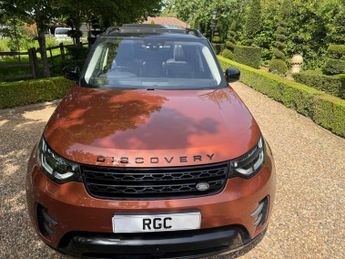 Land Rover Discovery 3.0 TD V6 First Edition Auto 4WD Euro 6 (s/s) 5dr