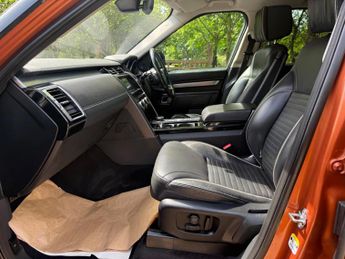 Land Rover Discovery 3.0 TD V6 First Edition Auto 4WD Euro 6 (s/s) 5dr