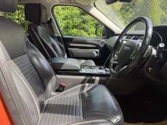 Land Rover Discovery 3.0 TD V6 First Edition Auto 4WD Euro 6 (s/s) 5dr