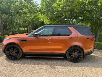 Land Rover Discovery 3.0 TD V6 First Edition Auto 4WD Euro 6 (s/s) 5dr
