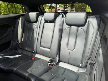 Land Rover Range Rover Evoque 2.2 SD4 Special Edition Auto 4WD Euro 5 3dr