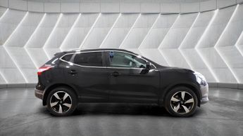 Nissan Qashqai 1.2 DIG-T N-Connecta XTRON 2WD Euro 6 (s/s) 5dr
