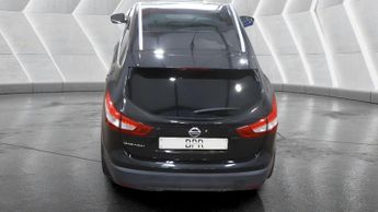 Nissan Qashqai 1.2 DIG-T N-Connecta XTRON 2WD Euro 6 (s/s) 5dr