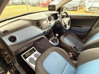 Hyundai i10 1.0 SE Euro 5 5dr