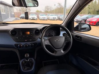 Hyundai i10 1.0 SE Euro 5 5dr