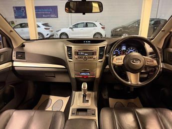 Subaru Outback 2.5i SE Lineartronic 4WD Euro 5 5dr