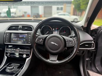 Jaguar XE 2.0d Prestige Auto Euro 6 (s/s) 4dr