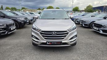 Hyundai TUCSON 2.0 CRDi SE Nav Auto 4WD Euro 6 5dr