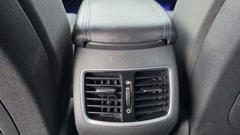 Hyundai TUCSON 2.0 CRDi SE Nav Auto 4WD Euro 6 5dr