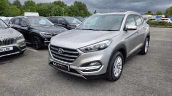 Hyundai TUCSON 2.0 CRDi SE Nav Auto 4WD Euro 6 5dr