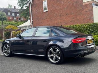 Audi A4 2.0 TDI Black Edition S Tronic quattro Euro 5 (s/s) 4dr