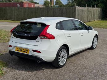 Volvo V40 2.0 D4 Inscription Auto Euro 6 (s/s) 5dr