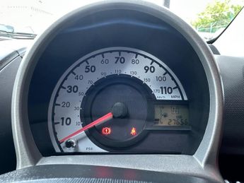 Peugeot 107 1.0 12V Urban 2 Tronic Euro 5 3dr