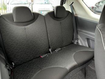 Peugeot 107 1.0 12V Urban 2 Tronic Euro 5 3dr