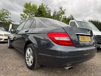 Mercedes-Benz C Class 1.6 C180 BlueEfficiency Executive SE G-Tronic+ Euro 5 (s/s) 4dr