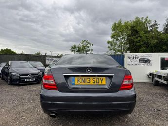 Mercedes-Benz C Class 1.6 C180 BlueEfficiency Executive SE G-Tronic+ Euro 5 (s/s) 4dr