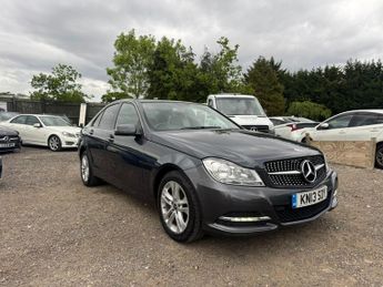 Mercedes-Benz C Class 1.6 C180 BlueEfficiency Executive SE G-Tronic+ Euro 5 (s/s) 4dr