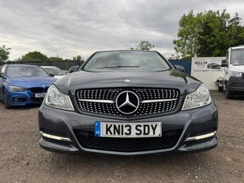 Mercedes-Benz C Class 1.6 C180 BlueEfficiency Executive SE G-Tronic+ Euro 5 (s/s) 4dr