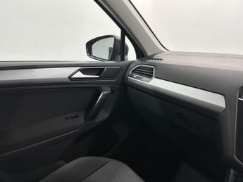 Volkswagen Tiguan 2.0 TDI S 4Motion Euro 6 (s/s) 5dr