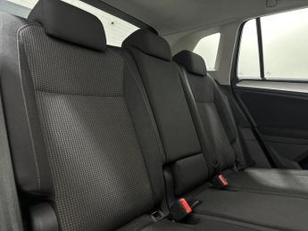 Volkswagen Tiguan 2.0 TDI S 4Motion Euro 6 (s/s) 5dr