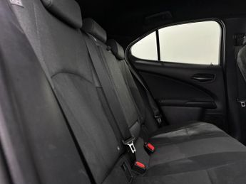 Lexus UX 2.0 250h E-CVT Euro 6 (s/s) 5dr