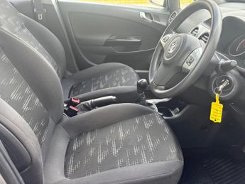 Vauxhall Corsa 1.3 CDTi ecoFLEX Design Euro 5 (s/s) 5dr (A/C)