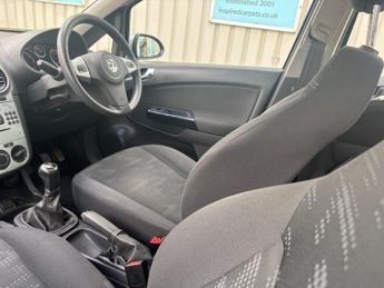 Vauxhall Corsa 1.3 CDTi ecoFLEX Design Euro 5 (s/s) 5dr (A/C)