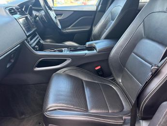 Jaguar F-PACE 2.0 D180 R-Sport Auto AWD Euro 6 (s/s) 5dr