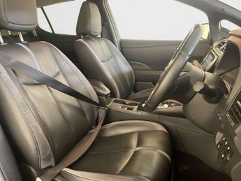 Nissan Leaf 40kWh Tekna Hatchback 5dr Electric Auto (150 ps)