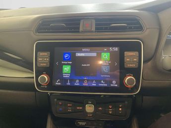 Nissan Leaf 40kWh Tekna Hatchback 5dr Electric Auto (150 ps)