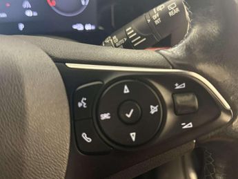 Vauxhall Mokka Electric 50kWh SRi Premium SUV 5dr Electric Auto (136 ps)