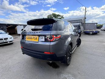 Land Rover Discovery Sport 2.0 TD4 HSE Black Auto 4WD Euro 6 (s/s) 5dr