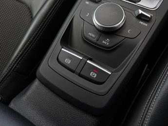 Audi Q2 1.5 TFSI CoD 35 Black Edition S Tronic Euro 6 (s/s) 5dr