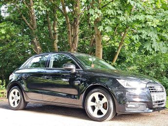 Audi A1 1.0 TFSI Sport Sportback S Tronic Euro 6 (s/s) 5dr (Nav)