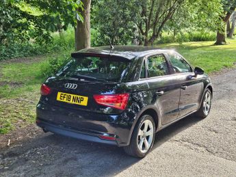 Audi A1 1.0 TFSI Sport Sportback S Tronic Euro 6 (s/s) 5dr (Nav)