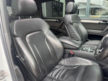 AUDI Q7 3.0 TDI V6 S line Plus SUV 5dr Diesel Tiptronic quattro Euro 5 (