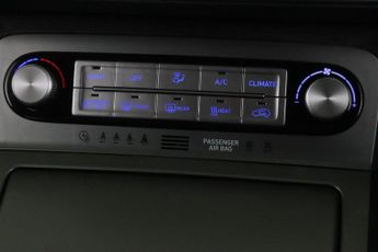 Hyundai KONA 64kWh Premium Auto 5dr (10.5kW Charger)
