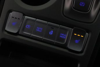 Hyundai KONA 64kWh Premium Auto 5dr (10.5kW Charger)
