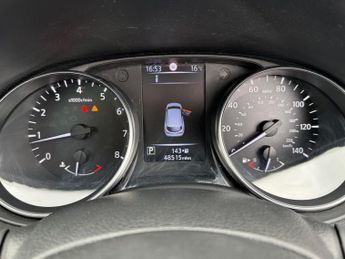 Nissan Qashqai 1.2 DIG-T N-Connecta XTRON Euro 6 (s/s) 5dr