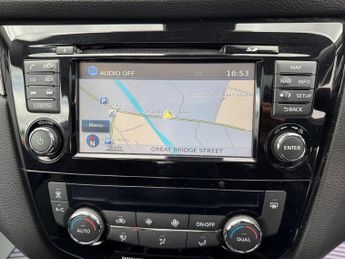 Nissan Qashqai 1.2 DIG-T N-Connecta XTRON Euro 6 (s/s) 5dr