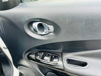 Nissan Juke 1.6 Tekna XTRON Euro 6 5dr