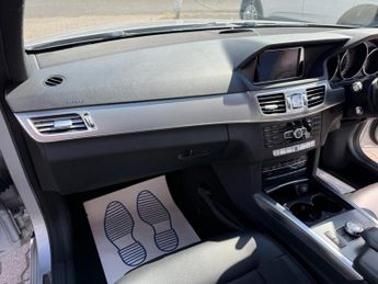 Mercedes-Benz E Class 2.1 E250 CDI AMG Line G-Tronic+ Euro 5 (s/s) 4dr