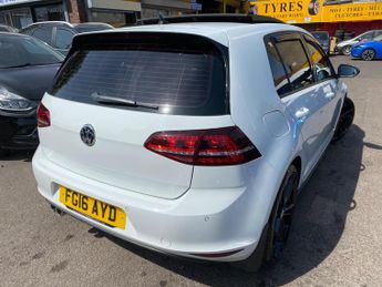 Volkswagen Golf 2.0 TDI GTD Hatchback 5dr Diesel DSG Euro 6 (s/s) (184 ps)