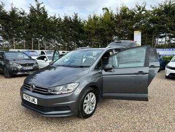Volkswagen Touran 2.0 TDI SE Family DSG Euro 6 (s/s) 5dr